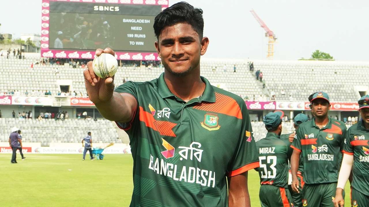 “নাহিদের ৫ উইকেটে কিউইদের ধস, ১৯৯ রানের লক্ষ্য বাংলাদেশের সামনে”