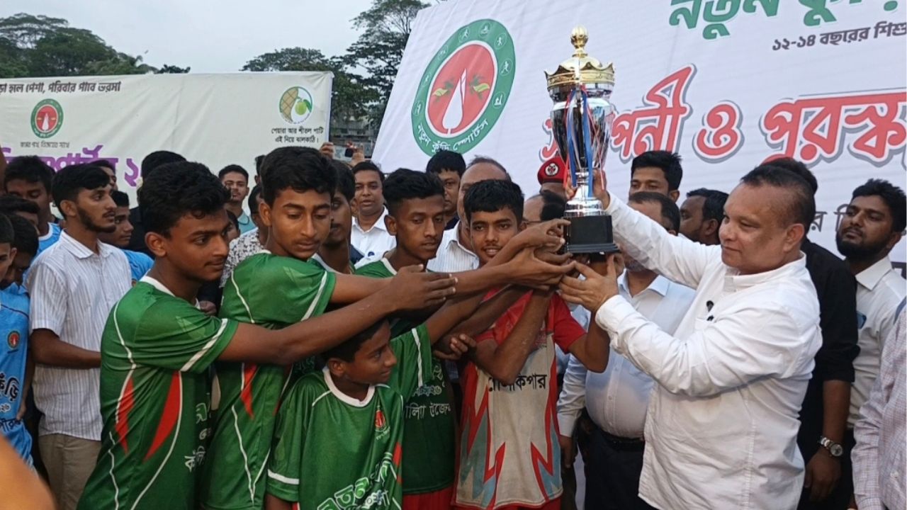 তরুণদের হাতে মাদক নয়, খেলাধুলার সরঞ্জাম তুলে দিতে হবে — ড. জিয়াউদ্দিন হায়দার