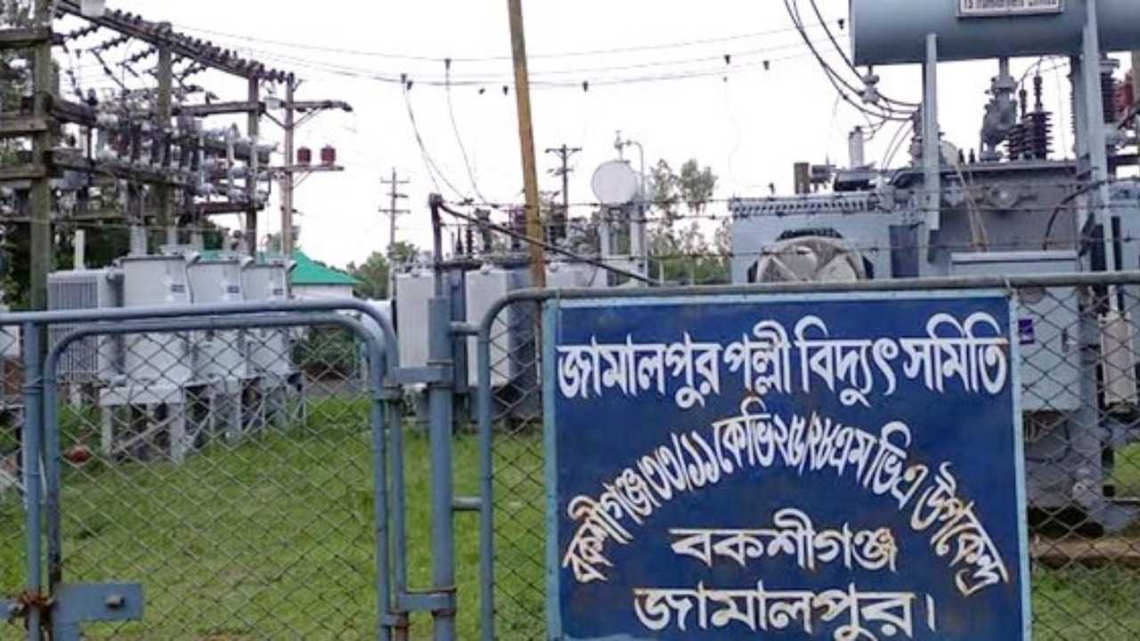 অতিষ্ঠ বকশীগঞ্জের জনজীবন, চরম ভোগান্তিতে সাধারণ মানুষ
