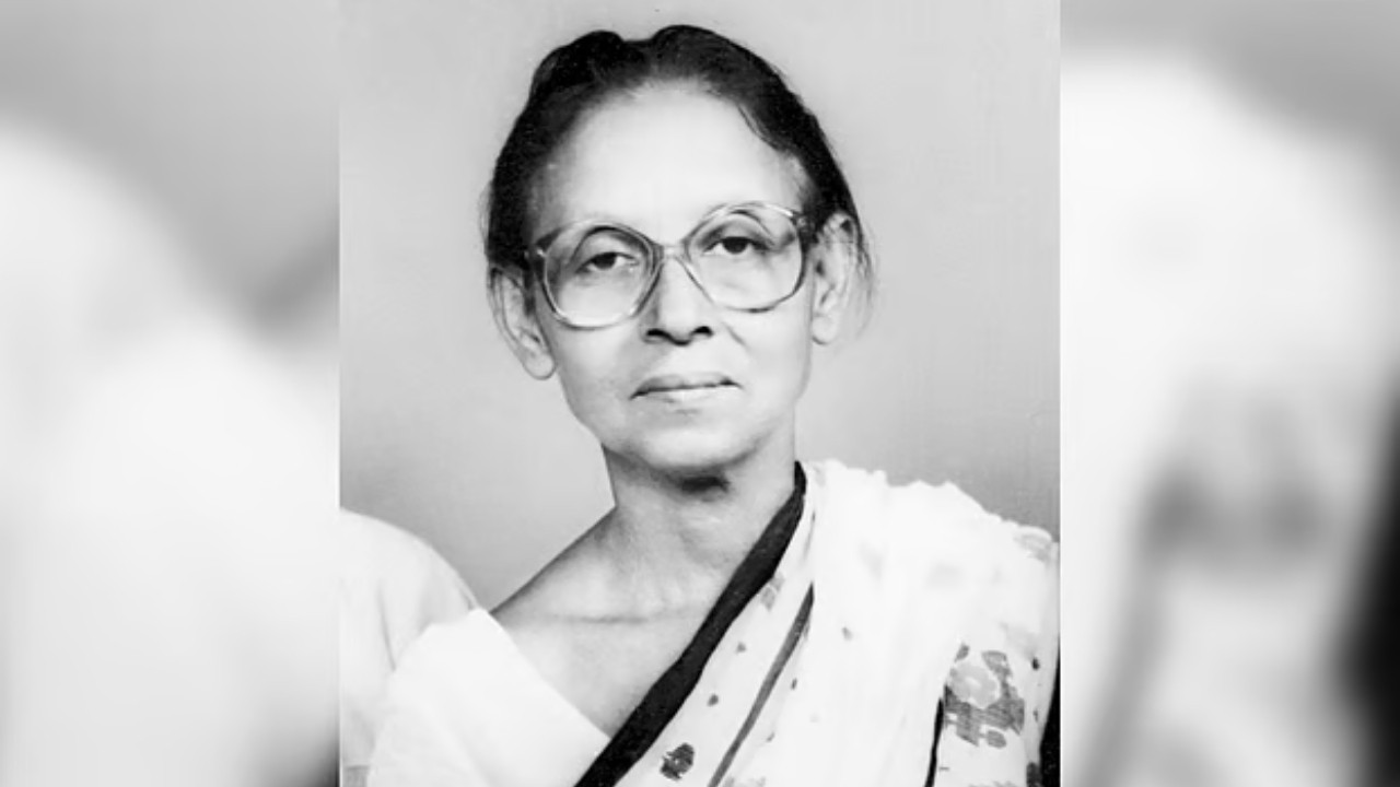 অদম্য সাহসের প্রতীক ইলা মিত্র