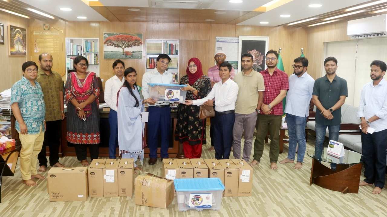 গোবিপ্রবিতে বিভিন্ন বিভাগে আধুনিক শিক্ষা সরঞ্জাম সংযোজন