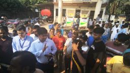 টুঙ্গিপাড়ায় ওজনে কম জ্বালানি সরবরাহ: পাম্প মালিককে ৩০ হাজার টাকা জরিমানা