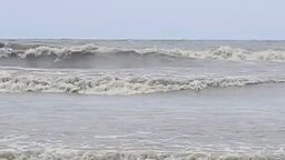 উত্তাল বঙ্গোপসাগর, পায়রাসহ সব সমুদ্র বন্দরে ৩ নম্বর সতর্ক সংকেত