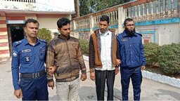 বরগুনায় জাল নোটসহ ২ যুবক গ্রেপ্তার