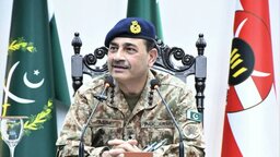 পাকিস্তানকে মক্কা ও মদিনার রক্ষক আখ্যায়িত করলেন ফিল্ড মার্শাল আসিম মুনির