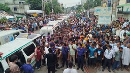 সাতক্ষীরার ব্লিস হাসপাতালে ভয়াবহ আগুন, নিরাপদে সরানো হলো রোগীদের