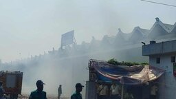 ধ্বংসস্তূপ থেকে এখনও উড়ছে ধোঁয়া, হাজার কোটি টাকার ক্ষয়ক্ষতি
