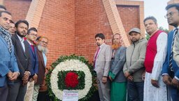 পাইকগাছায় উৎসবমুখর পরিবেশে মহান বিজয় দিবস উদযাপন