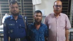 মনোহরদীতে ইয়াবাসহ মাদক বিক্রেতা গ্রেফতার