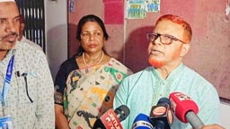 থানায় প্রশ্নপত্র খোলা অবস্থায়, রাজশাহী বোর্ডে চাঞ্চল্য!
