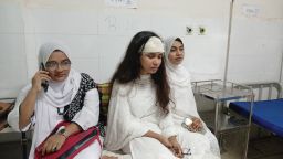 গোপালগঞ্জে আদালত চলাকালে শিক্ষানবীশ নারী আইনজীবীর মাথা ফাটল