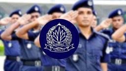 চাকরি দিচ্ছে বাংলাদেশ পুলিশ, ৮ম শ্রেণি পাসেই আবেদনের সুযোগ
