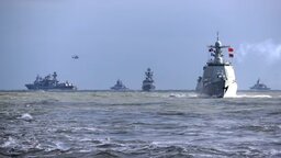 চীন-রাশিয়ার যৌথ নৌ মহড়া শুরু