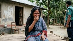 ঝিনাইদহে স্কুলছাত্রীকে সংঘবদ্ধ ধর্ষণ ও ভিডিও ধারণ, এলাকায় চাঞ্চল্য