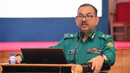 ঢাকায় আইনশৃঙ্খলা নিয়ন্ত্রণে, উদ্বেগের কোনো কারণ নেই : ডিএমপি কমিশনার