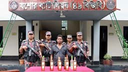 বিদেশী মদসহ ভারতীয় নাগরিক বিজিবির হাতে আটক
