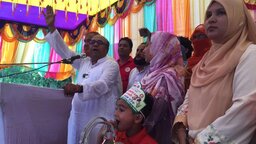 ‘দেশে গণতন্ত্র পুনরুদ্ধারে নারীদের অগ্রণী ভূমিকা রাখতে হবে’