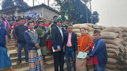 বিলাইছড়ির ৩ ইউনিয়নে ১,৮৫০ নারী পেলেন ভিডব্লিউবি’র চাল