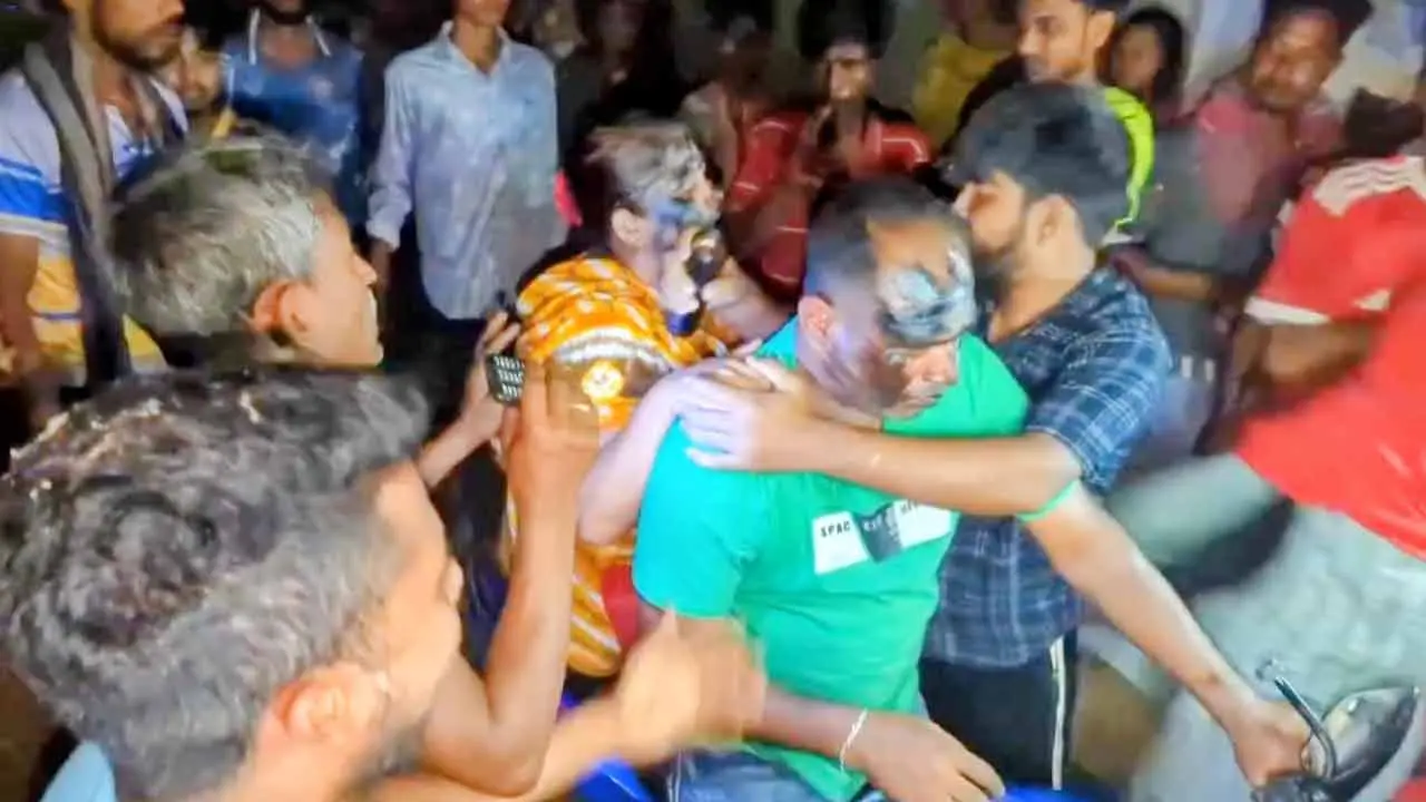 ‘না বুঝে ভুল করেছি’, ফেসবুক লাইভে ক্ষমা চেয়ে শ্যালিকাকে তালাকের ঘোষণা