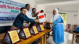 গোপালগঞ্জে মাদক বিরোধী বিতর্ক প্রতিযোগিতা অনুষ্ঠিত