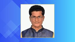 পাথরঘাটা উপজেলার সাবেক চেয়ারম্যান মোস্তফা গোলাম কবির আটক