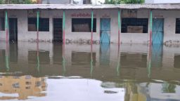 নোয়াখালীতে বেড়েছে পানি, প্রাথমিক বিদ্যালয়ের ক্লাস বন্ধ