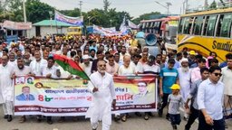 আ. লীগের নেতারা বিদেশে এসি রুমে ঘুমিয়ে দেশের নেতাকর্মীদের উস্কানি দিচ্ছেন