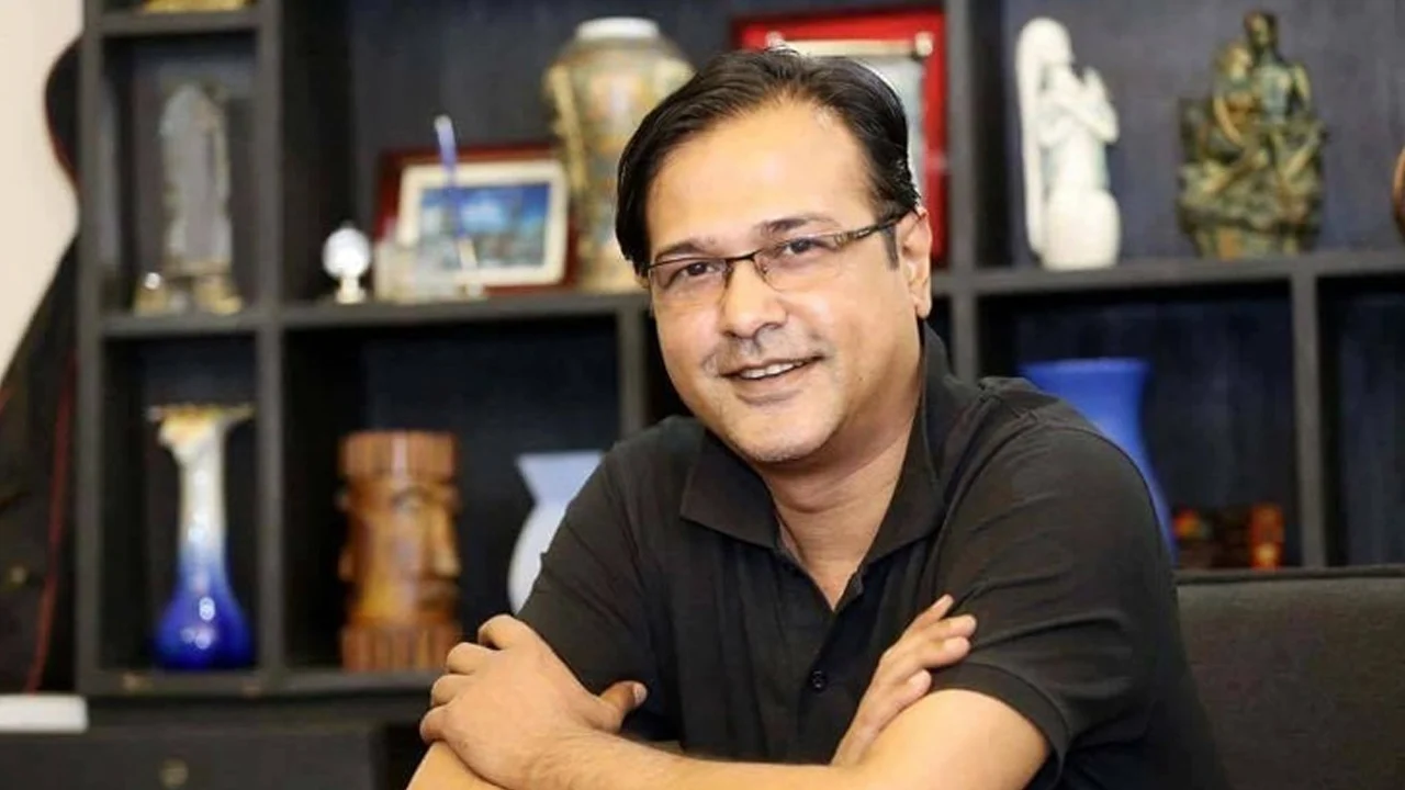 বিনাপ্রতিদ্বন্দ্বিতায় বিসিবি পরিচালক আসিফ আকবর