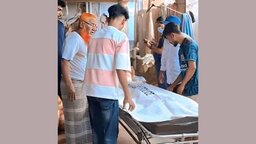 ফটিকছড়িতে ঘরের দরজা ভেঙ্গে মা ও মেয়ের লাশ উদ্ধার