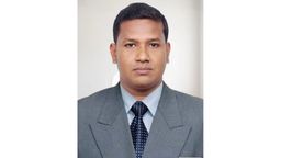 নোয়াখালীতে কাভার্ড ভ্যানের ধাক্কায় ইন্স্যুরেন্স কর্মকর্তার মৃত্যু