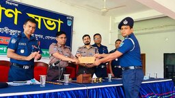 কাশিয়ানীতে অপরাধ দমনে তৎপর পুলিশ, আলোচনায় ওসি মাহফুজুর রহমান