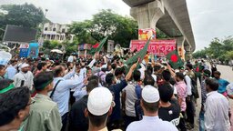 জুলাই সনদের দাবিতে শাহবাগ অবরোধ, রাজপথে জুলাই যোদ্ধারা