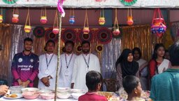 বগুড়ার শেরপুরে ভিক্টোরিয়াস স্কুল এন্ড কলেজে বর্ণাঢ্য পিঠা উৎসব অনুষ্ঠিত