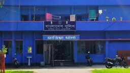 দাদির ওপর অভিমানে কীটনাশক খেয়ে কিশোরীর মৃত্যু