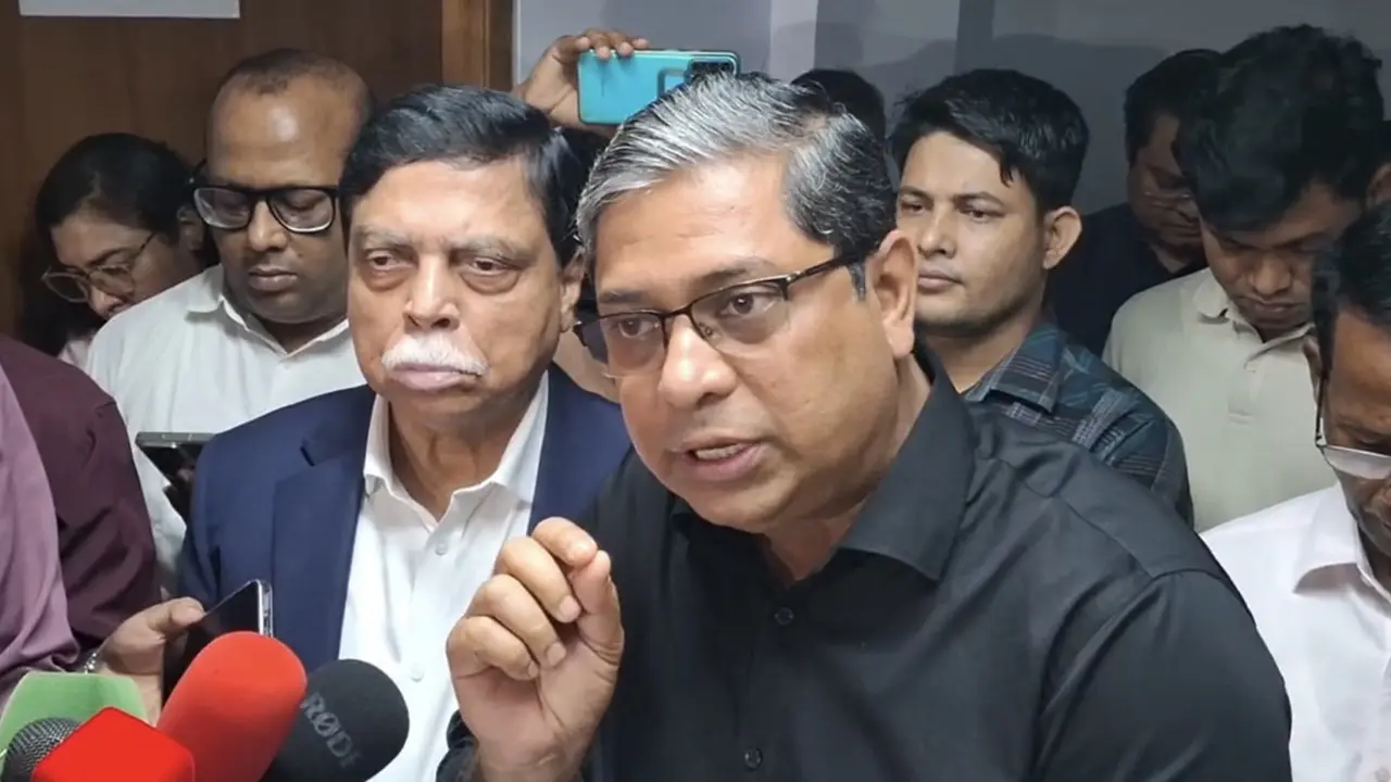 স্থানীয় সরকার নির্বাচনে অংশ নিতে শিক্ষাগত যোগ্যতার বাধ্যবাধকতা নেই