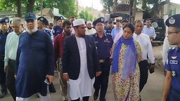গোপালগঞ্জে সহিংসতার ছয় দিন পর ঘটনাস্থল পরিদর্শনে দুই উপদেষ্টা