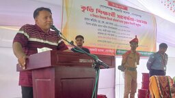 শিক্ষার্থীদের রাজনীতি সচেতন হওয়ার পরামর্শ দিলেন ডাঃ কে.এম বাবর এমপি