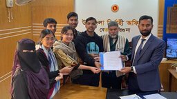 বেতাগীতে নির্বাচনী কর্মকাণ্ডে শিশুদের ব্যবহার বন্ধের দাবিতে স্মারকলিপি প্রদান