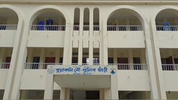 কুয়াকাটা সৈকতে কম্বল মোঁড়ানো অজ্ঞাত ব্যক্তির মরদেহ উদ্ধার