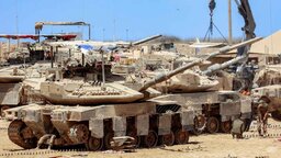 গাজায় সামরিক অভিযান স্থগিত করল ইসরায়েল