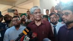 সঞ্চয়পত্রের মুনাফা বাড়ালে ব্যাংকে তারল্য সংকট হতে পারে : অর্থ উপদেষ্টা