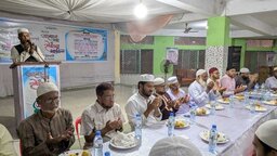 বীরগঞ্জ পৌর জামায়াতের উদ্যোগে বিশিষ্টজনদের নিয়ে ইফতার মাহফিল