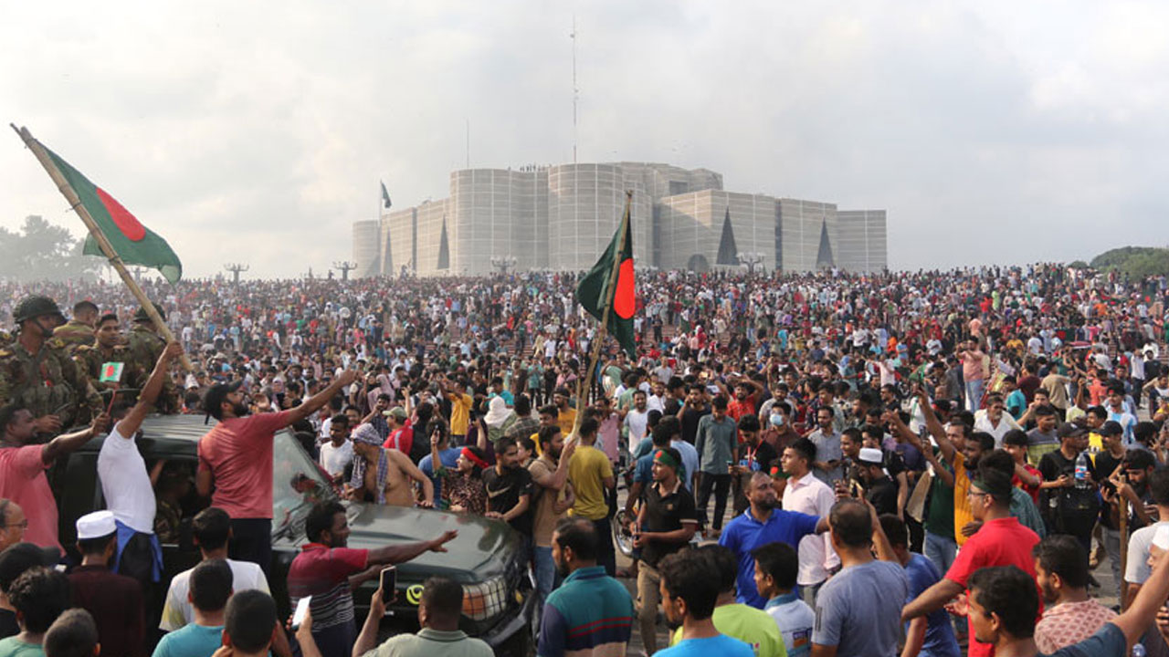 ৬ জুলাই যোদ্ধাকে চিকিৎসার জন্য থাইল্যান্ড পাঠাচ্ছে সরকার