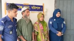 বাকেরগঞ্জে আসমা বেগম হত্যায় স্বামী ও সৎ মেয়ে গ্রেফতার