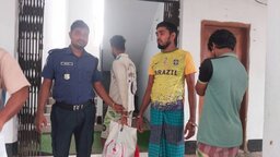 মা ইলিশ ধরার অপরাধে ঝালকাঠিতে ৬ জেলের কারাদণ্ড