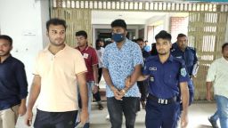 পরীক্ষা দিতে এসে আটক ছাত্রলীগ নেতা