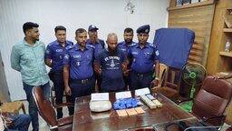 কাশিয়ানীর শীর্ষ মাদক কারবারি গ্রেপ্তার, উদ্ধার ৩৩ লাখ টাকার মাদক ও নগদ অর্থ