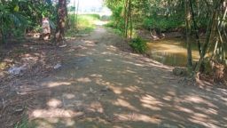 নীলফামারীতে সীমান্তবর্তী গ্রামের রাস্তাগুলো সংস্কার না করায় জরাজীর্ণ জনজীবন