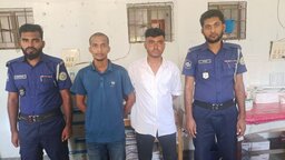 কুয়াকাটায় ব্যবসায়ীকে আটকে মুক্তিপণ দাবি, ২ যুবক আটক