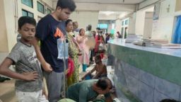 দিনাজপুরে গ্যাস সিলিন্ডার বিস্ফোরণে শিশু-নারীসহ ৮ জন দগ্ধ, একজন আশঙ্কাজনক